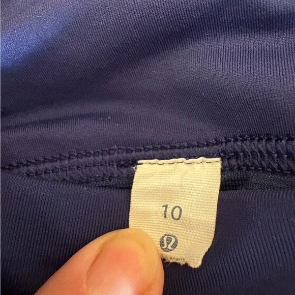 Lululemon Athletica Navy Athletic Shorts - Picture 3 of 3